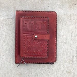Bible Folder Holder with several pockets inside